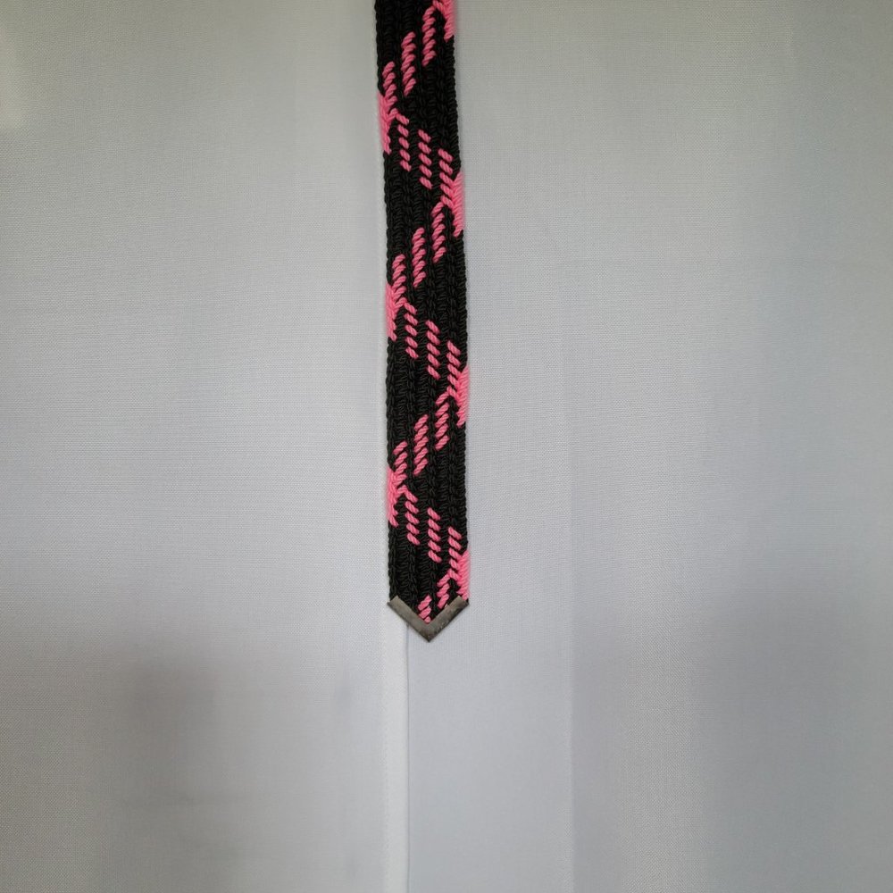 Pink and Black Braided belt - Picture 4 of 5